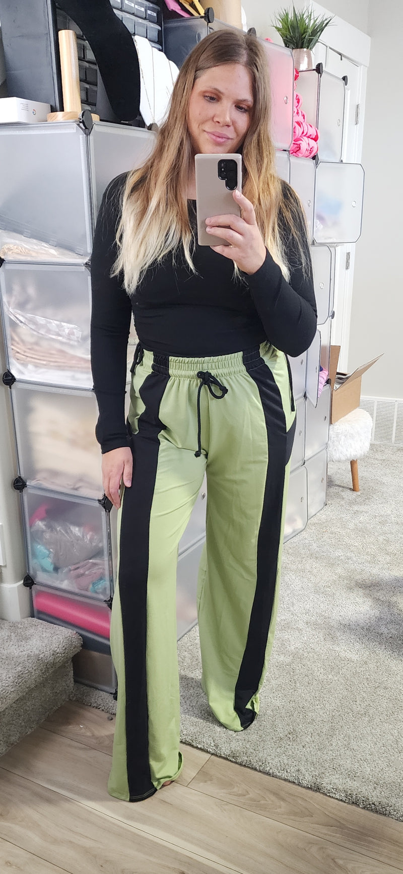 WIDE LEG LOUNGE