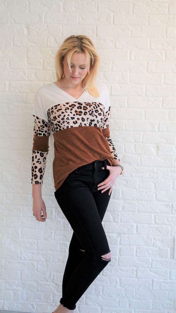 LEOPARD COLOR BLOCK SWEATER